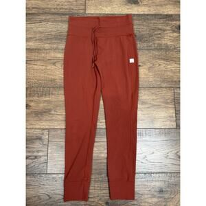 Vuori Daily Legging Women’s XS Sedona Brown 7/8 High Rise Pants